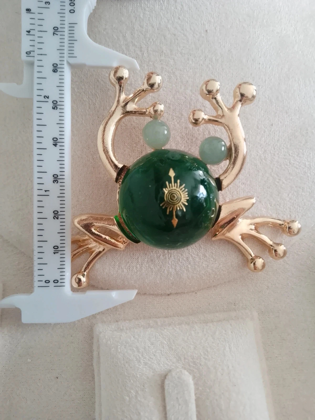 Frog brooch with 2 aventurine stones – photo 2